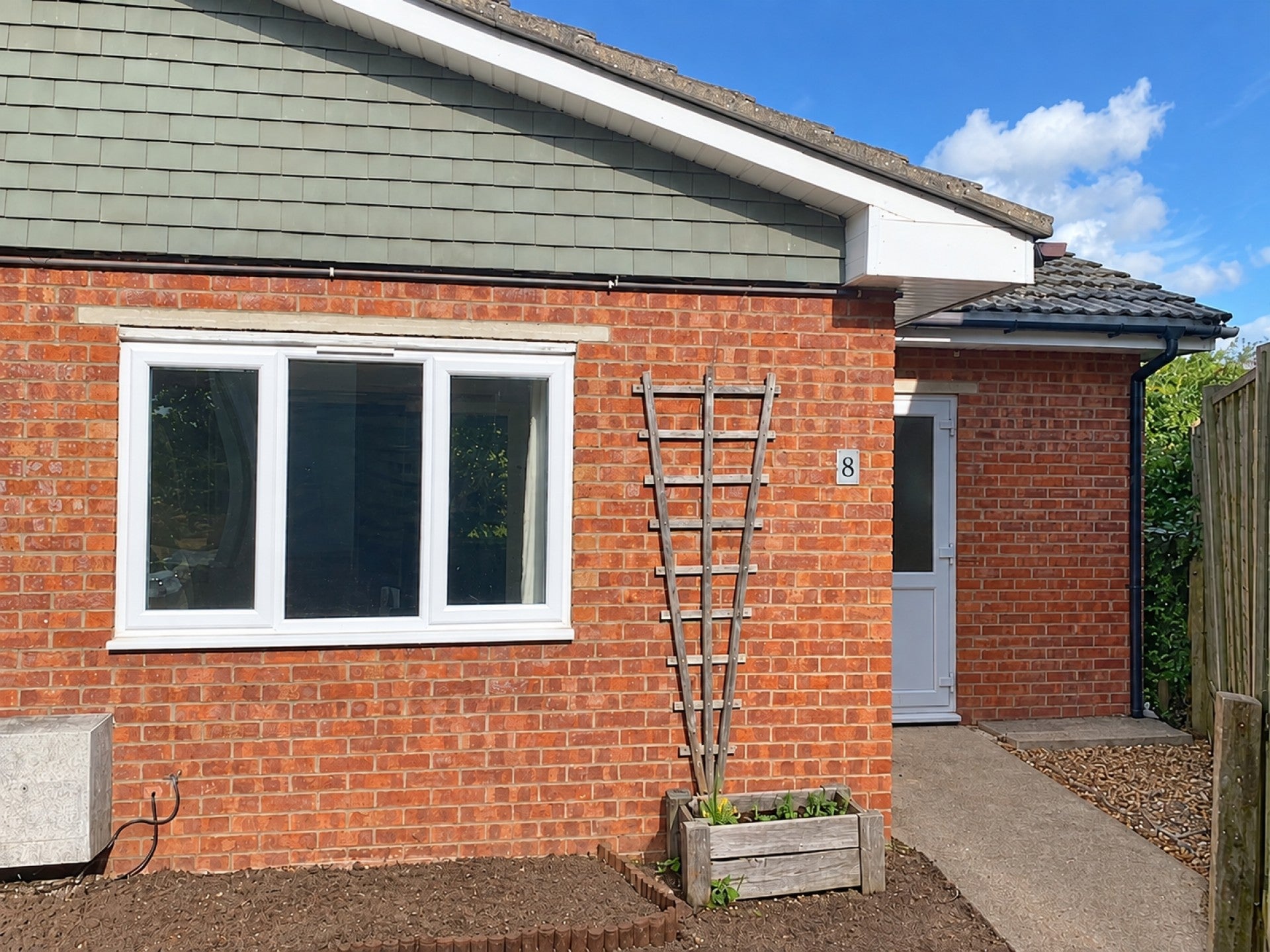 Flat Blakeney Grove in Nailsea