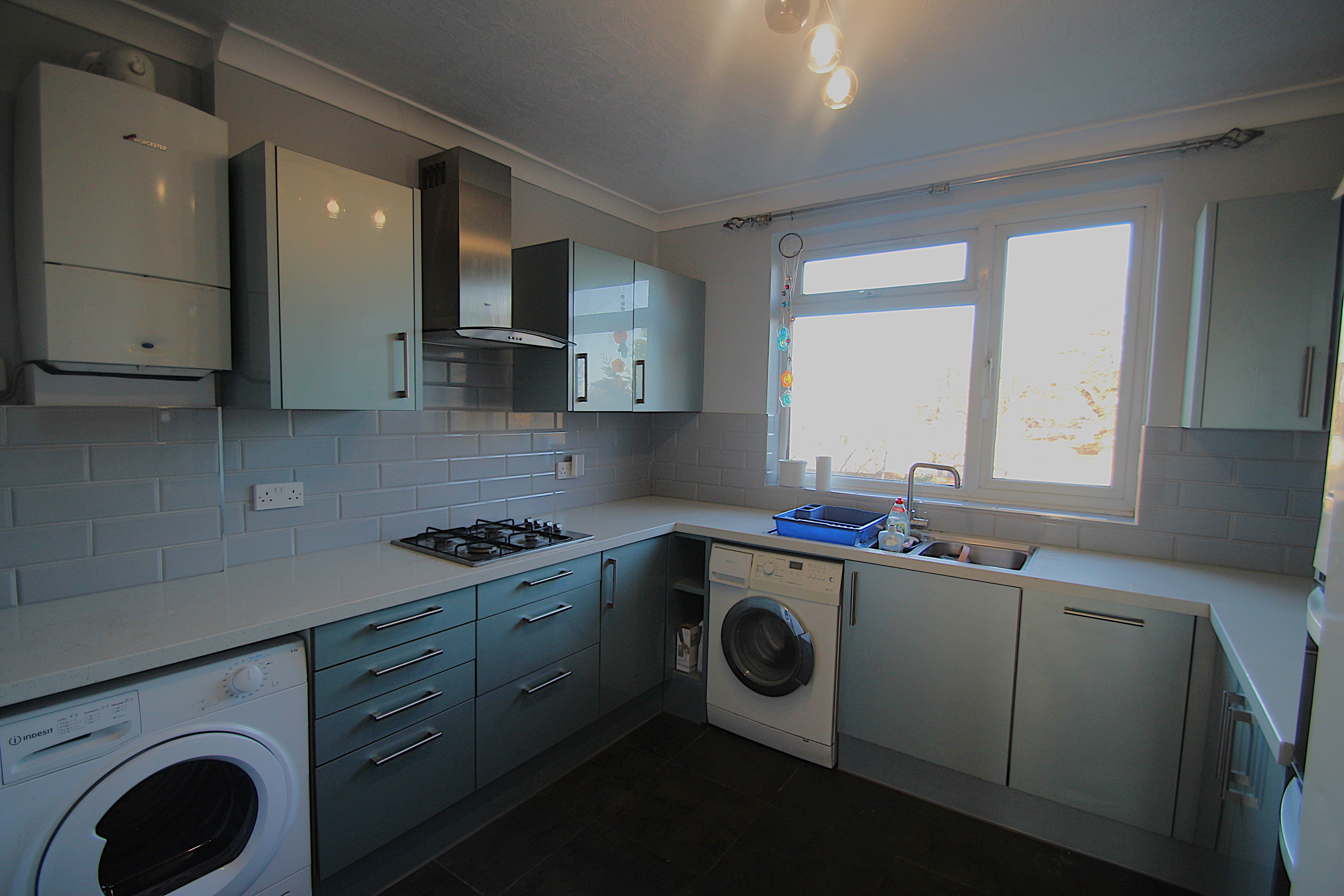 Flat The Ridgeway in Greater London