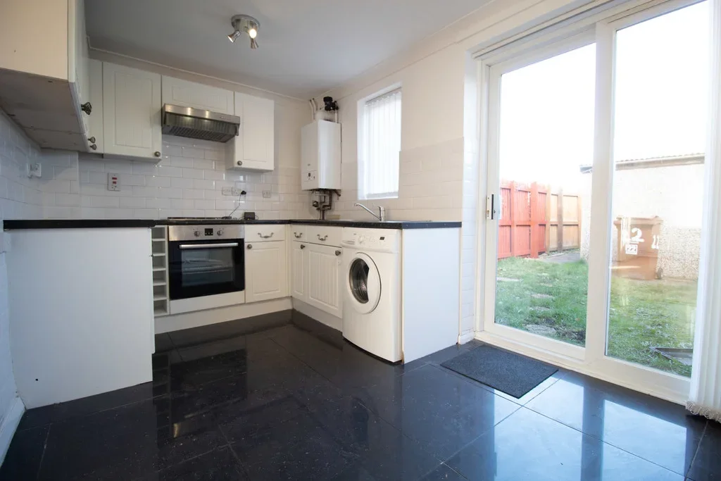House Pieris Drive in Nottingham