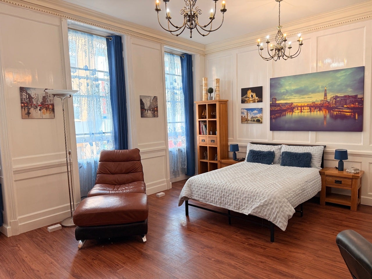 Flat Dean Street in City of Westminster