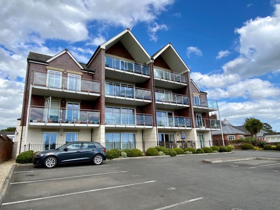 Flat Belvedere Court in Exeter