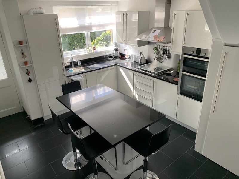 Room Westbourne Road in Greater London