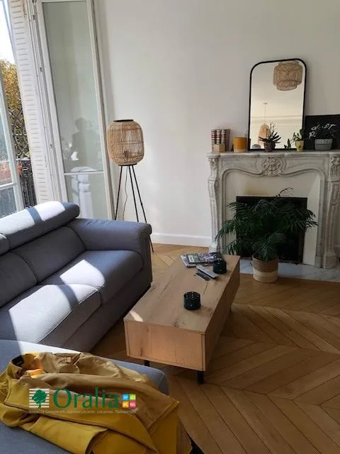 Flat Rue Jean Leclaire in Paris