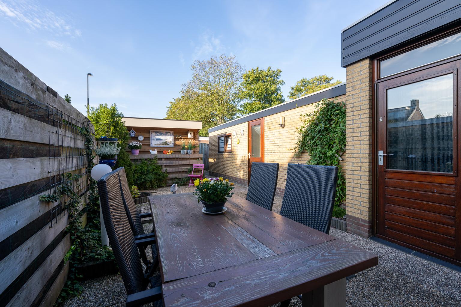 Tussenwoning te koop: Esdoornlaan 8, Heerhugowaard
