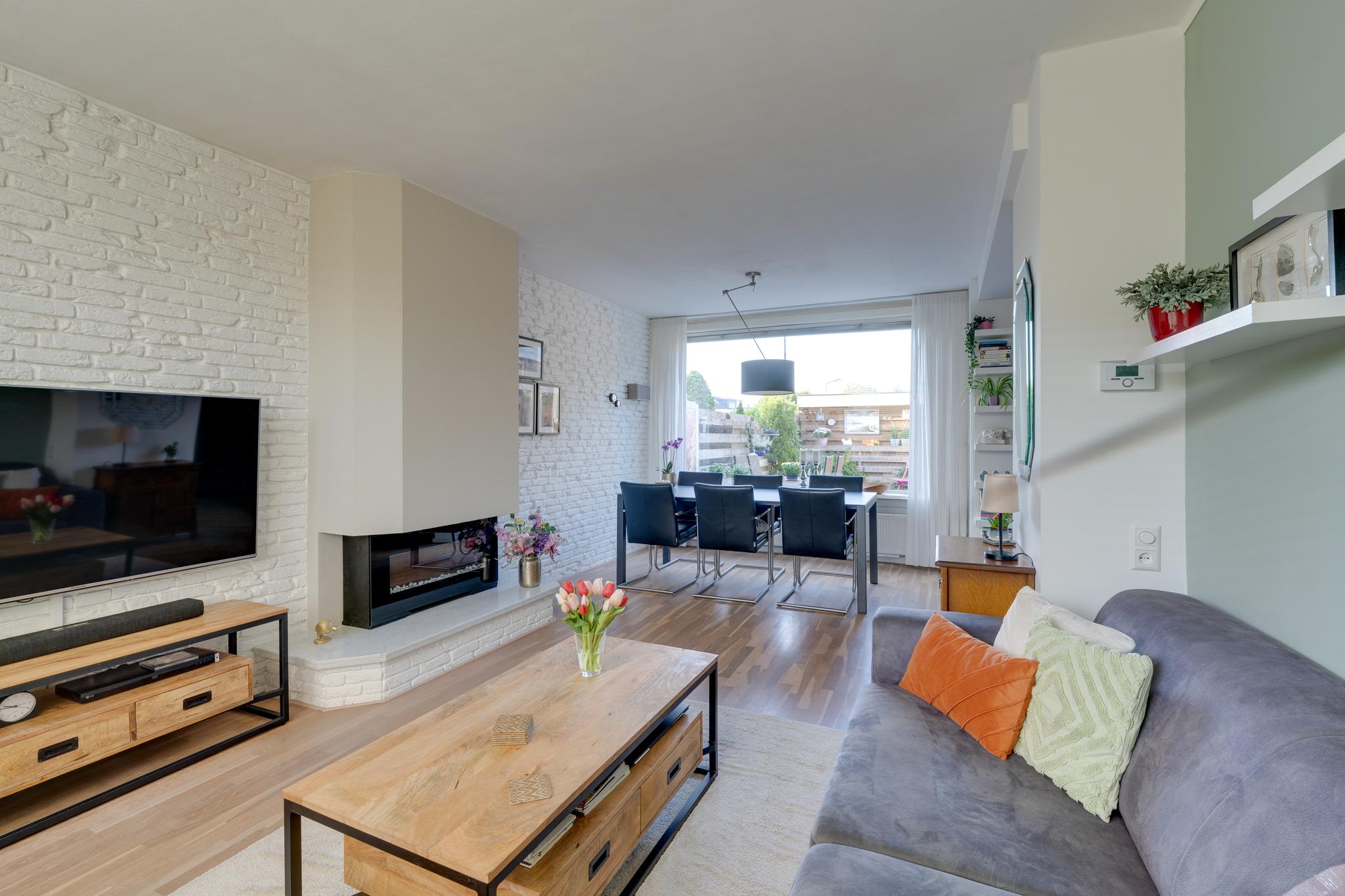 Tussenwoning te koop: Esdoornlaan 8, Heerhugowaard