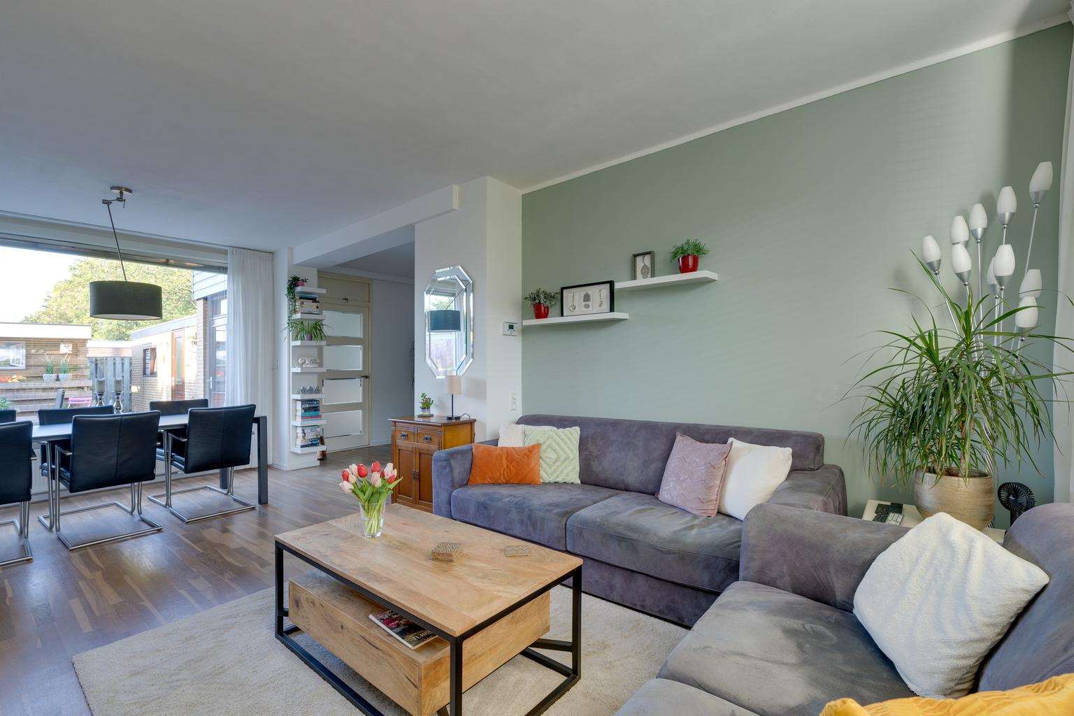 Tussenwoning te koop: Esdoornlaan 8, Heerhugowaard