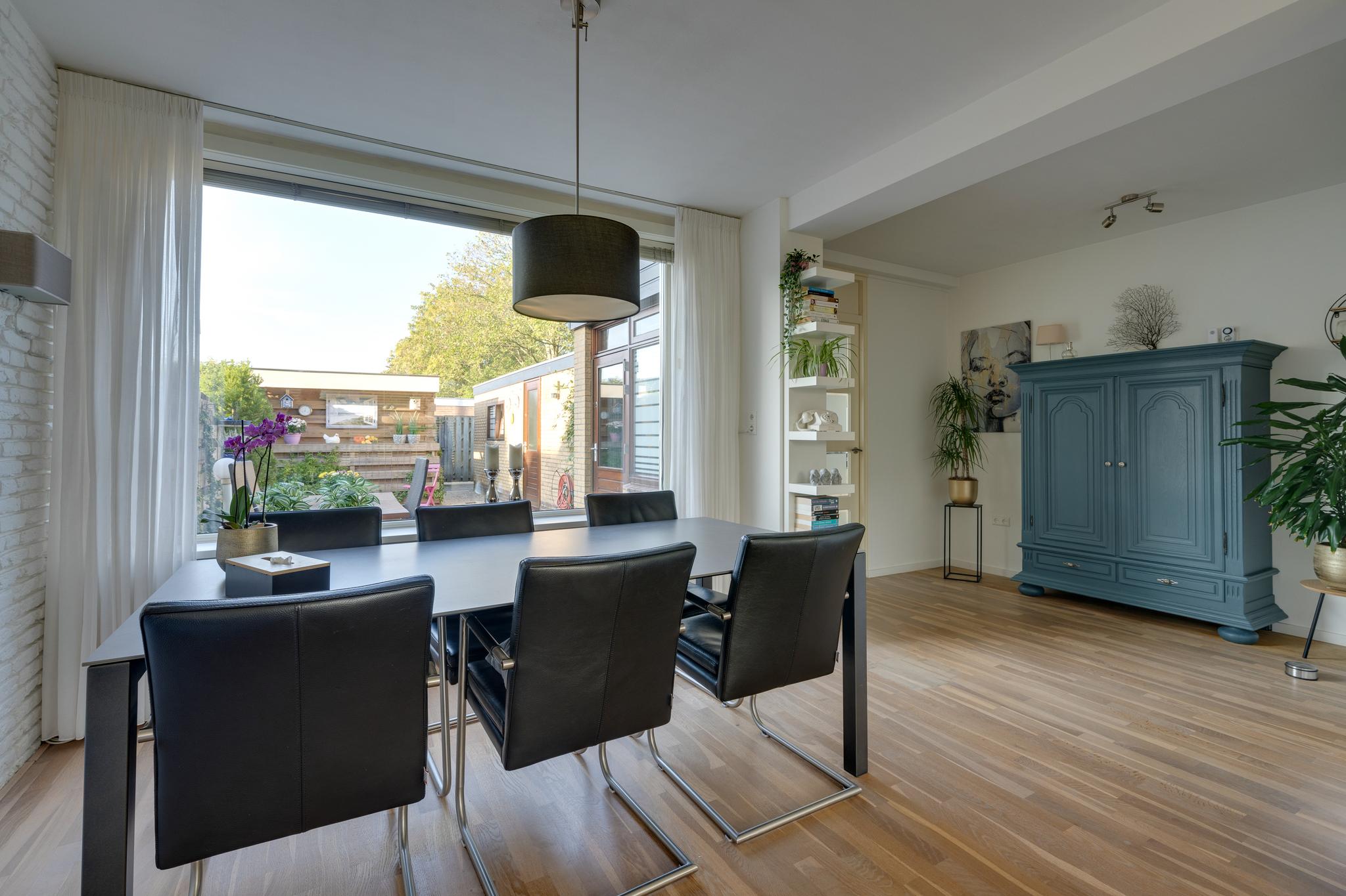 Tussenwoning te koop: Esdoornlaan 8, Heerhugowaard