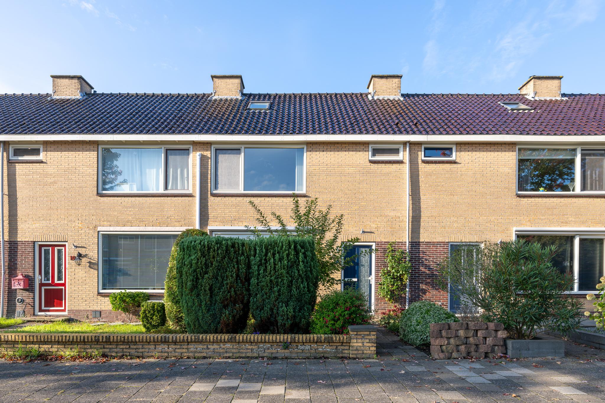 Tussenwoning te koop: Esdoornlaan 8, Heerhugowaard