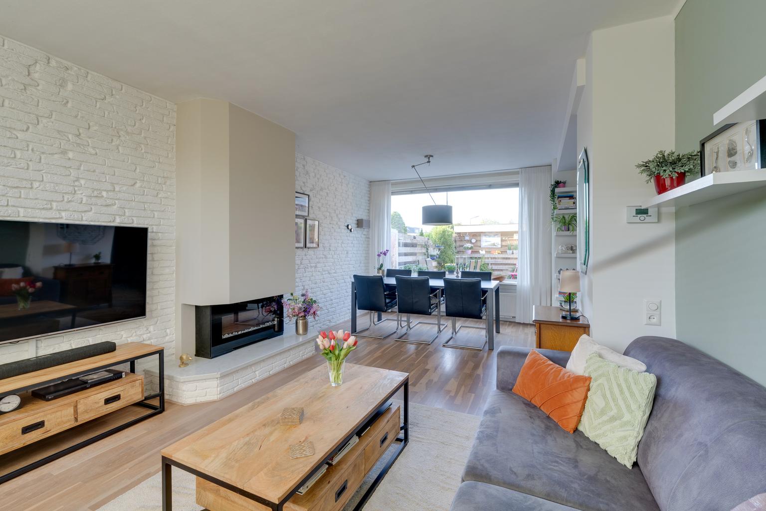 Tussenwoning te koop: Esdoornlaan 8, Heerhugowaard