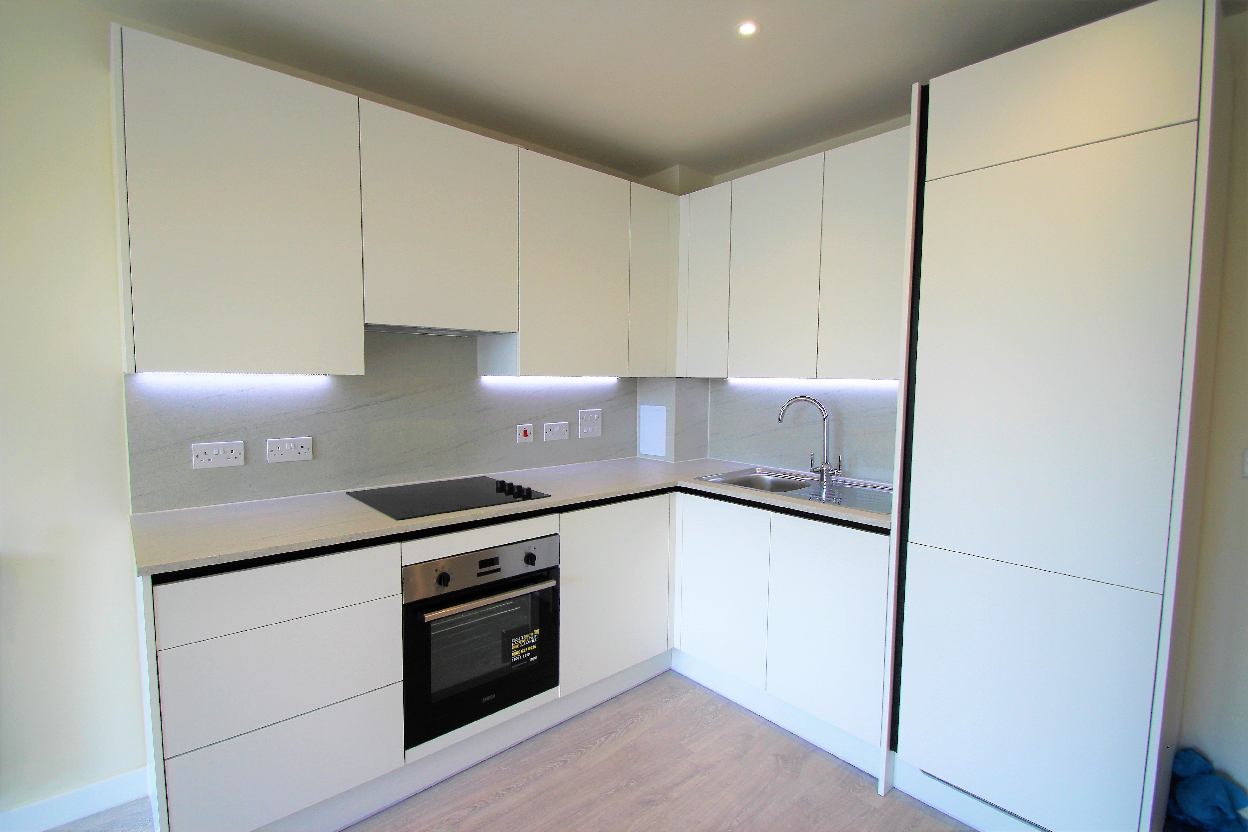 Flat Hargrave Drive in Greater London