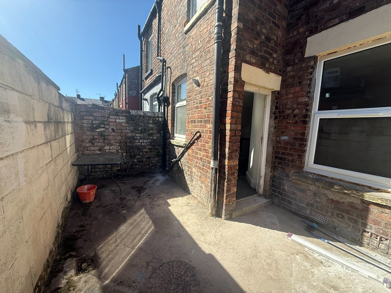 House Edington Street in Liverpool