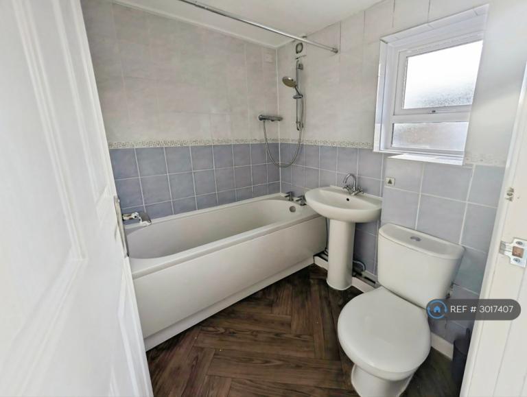 Flat Sycamore Close in East Devon