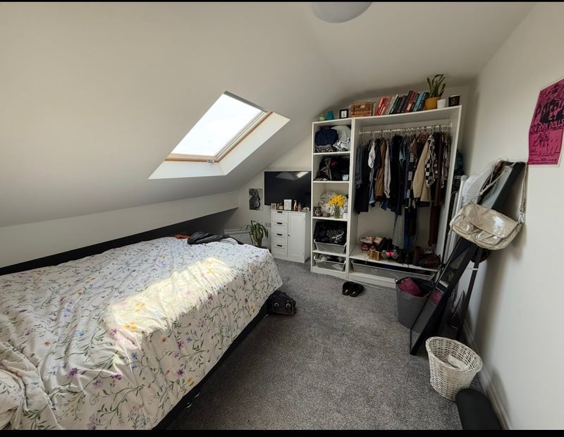 Room Ruskin Road in Trafford