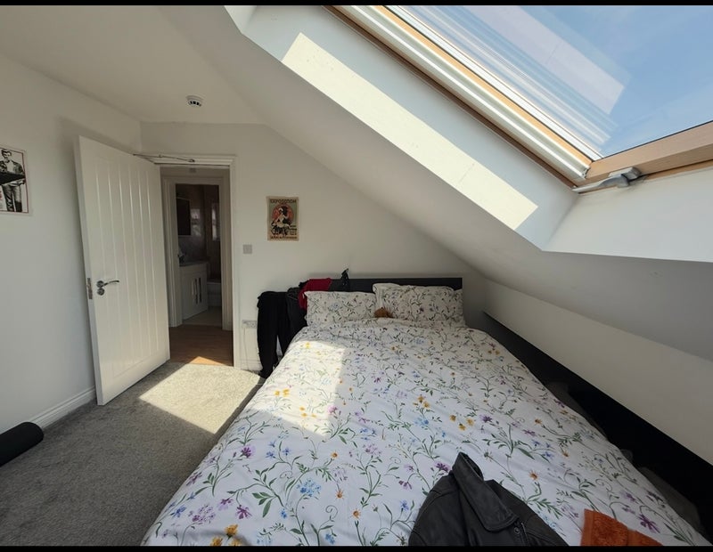 Room Ruskin Road in Trafford