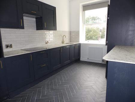 Flat Mount Pleasant Avenue in Tunbridge Wells