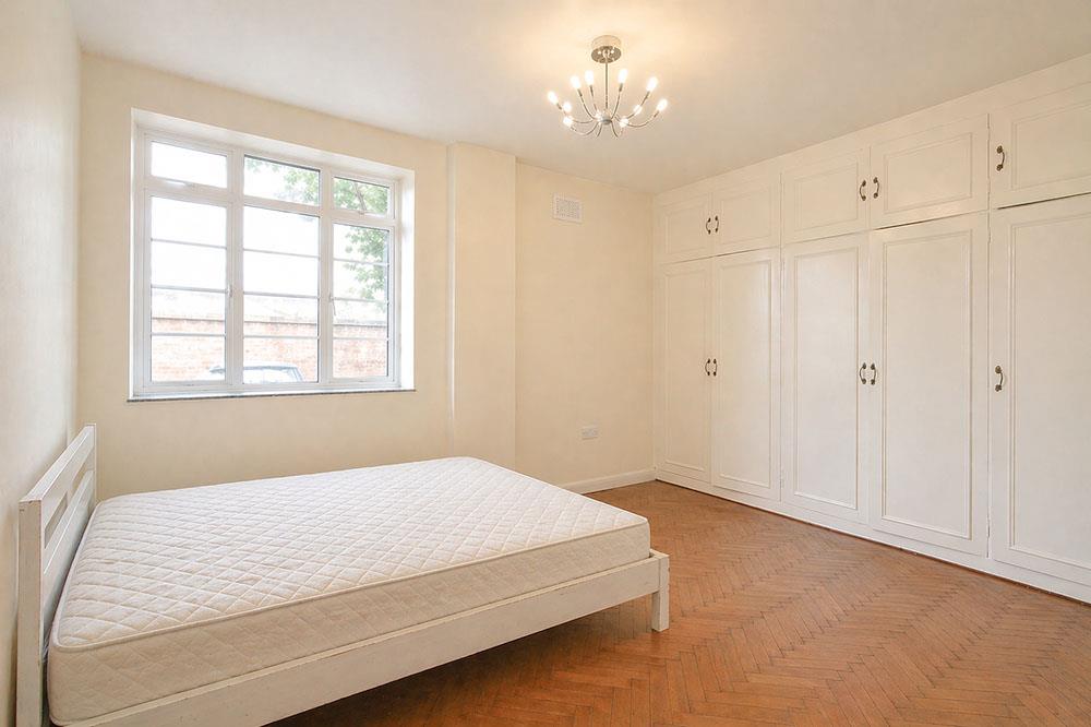 Flat Bolsover Street in City of Westminster