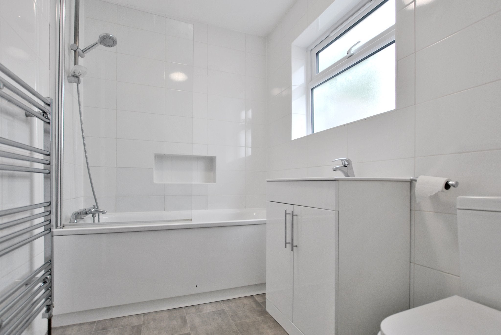 Flat Westmere Drive in Greater London