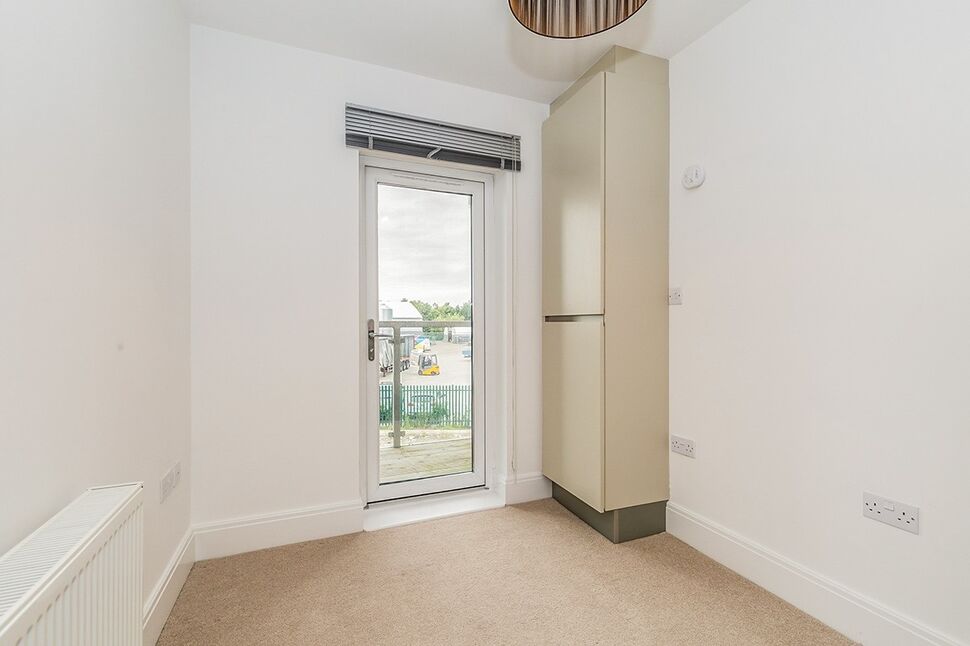 Flat Nightingale Way in Chorley