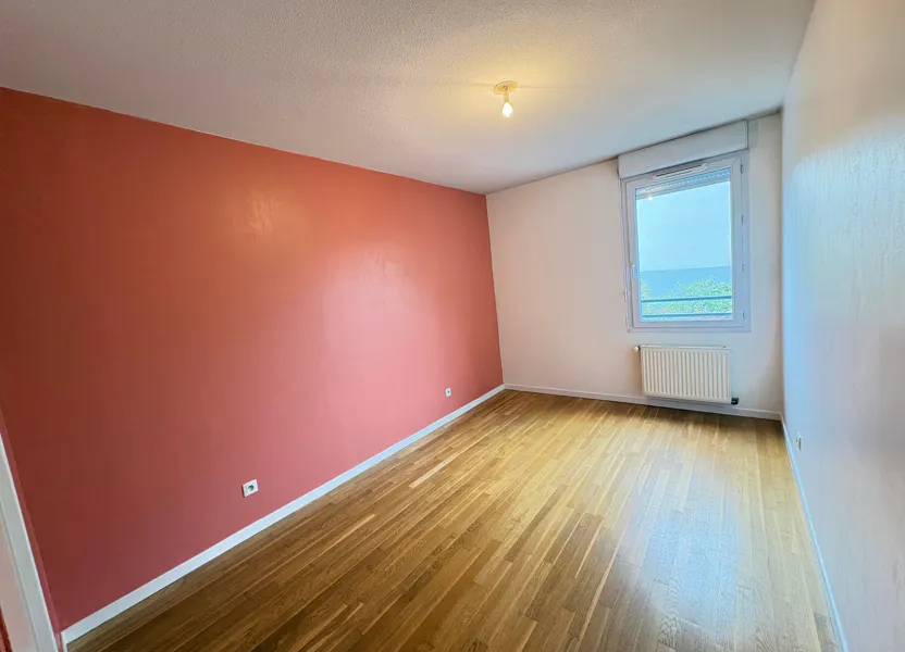 Flat Rue Descartes in Villeurbanne