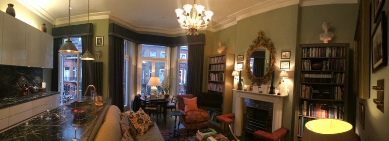 Room Rosary Gardens in Greater London
