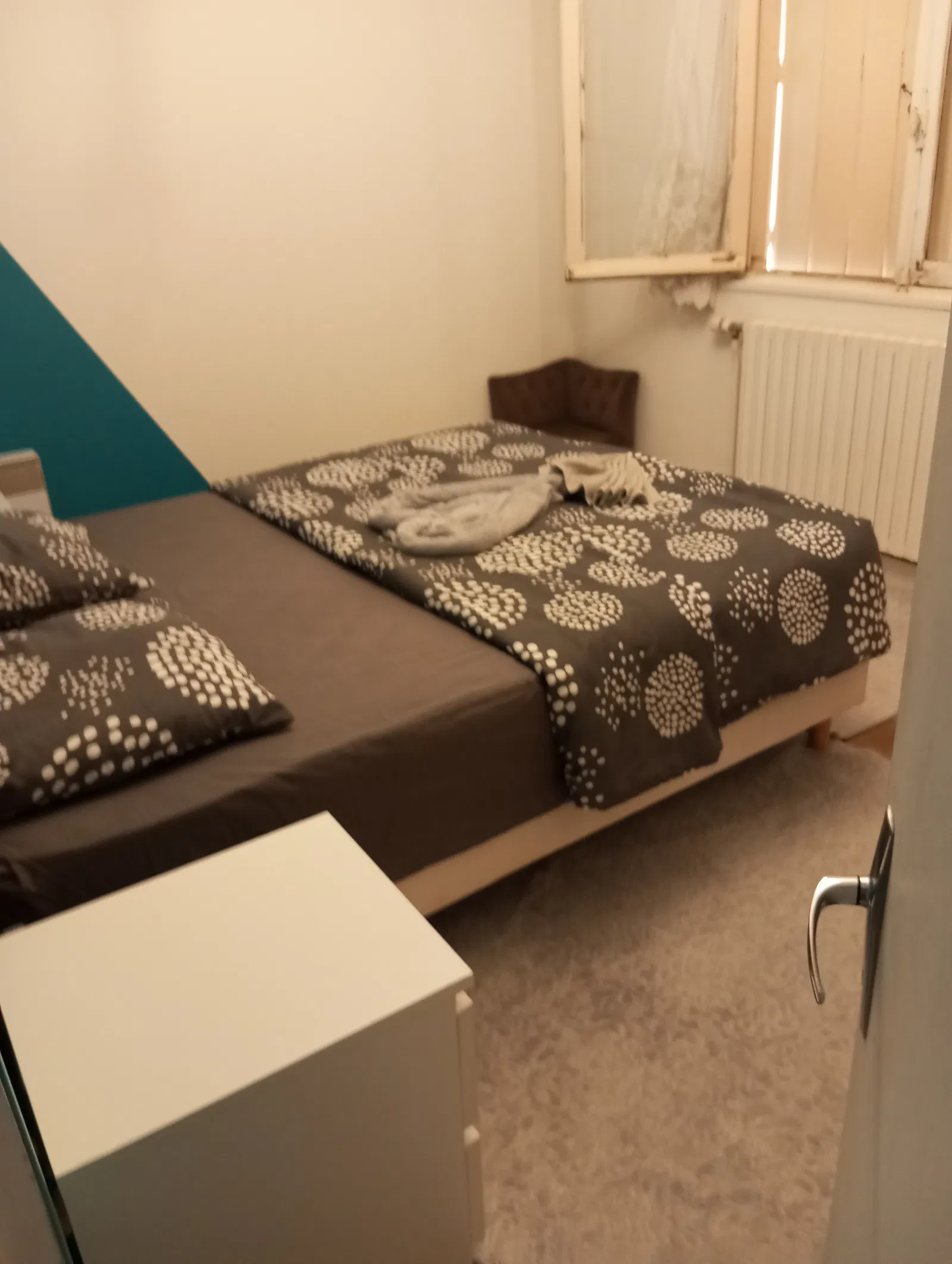 Room Rue des Grouards in La Bazoche-Gouet
