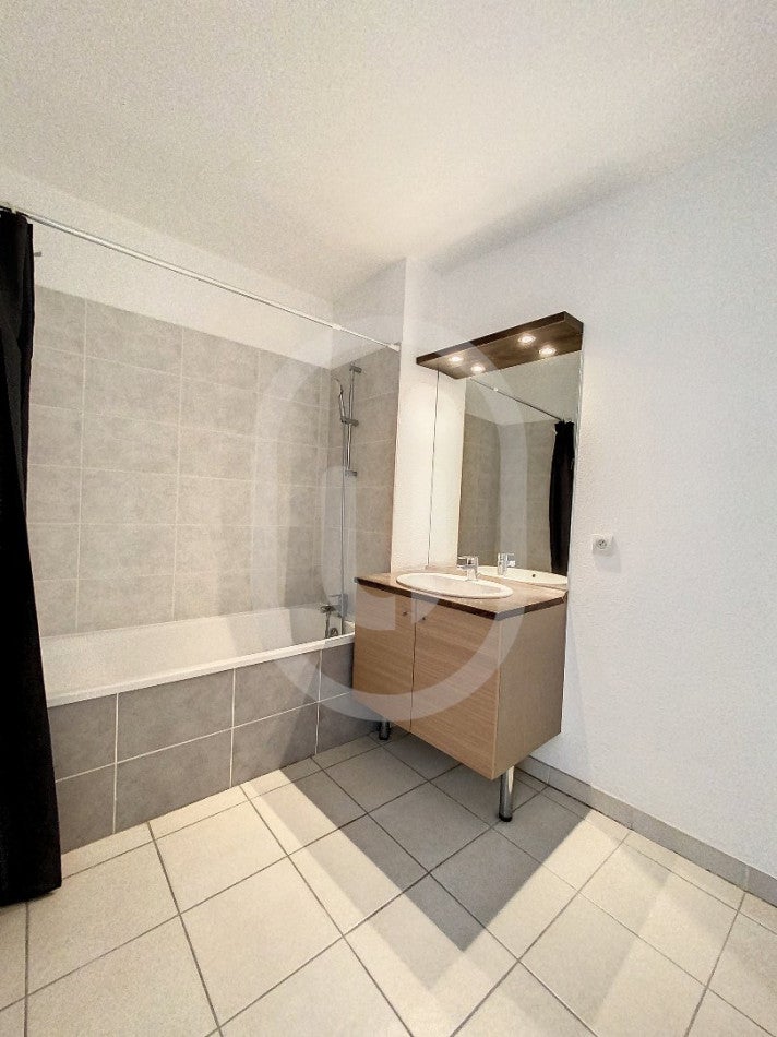 Flat Rue Shirin Ebadi in Montpellier