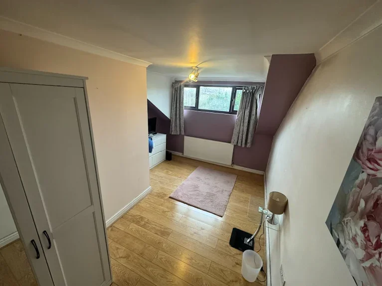 Flat Stanwell New Road in Borough of Spelthorne
