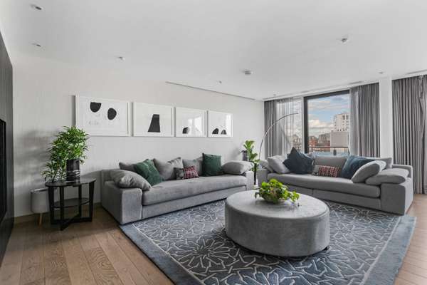 Flat Wardour Street in City of Westminster