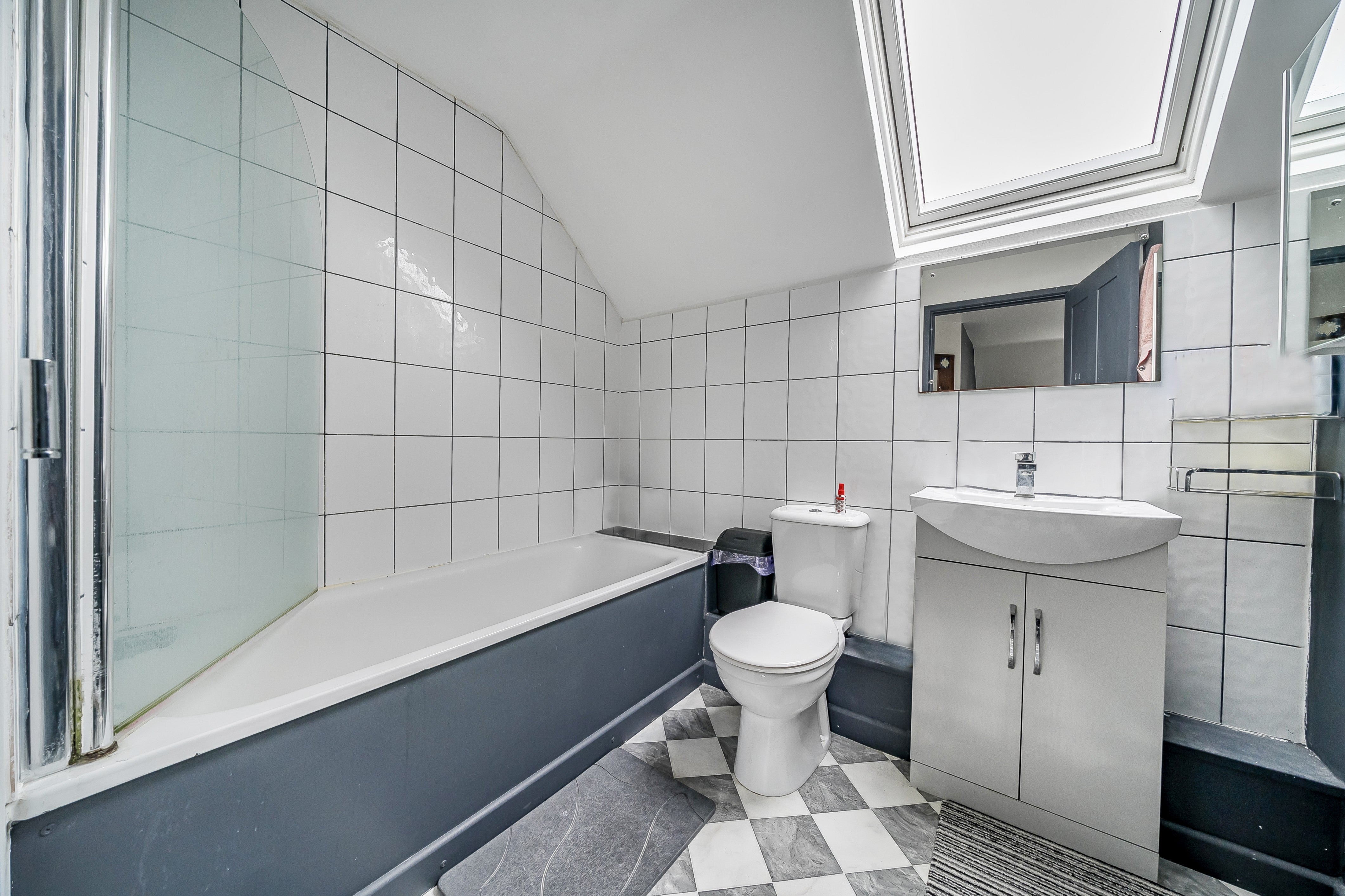 Flat Woodhouse Close in Cotswold District