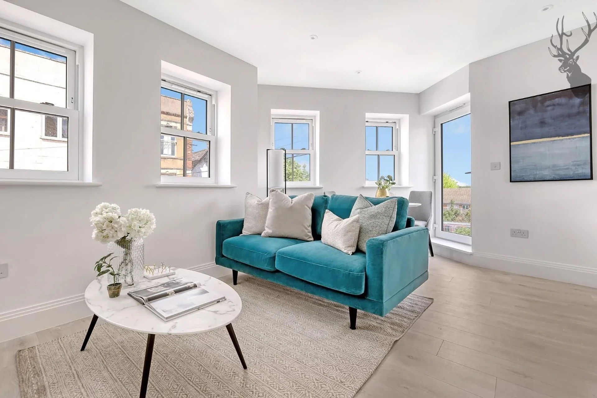 Flat Court Yard in Greater London