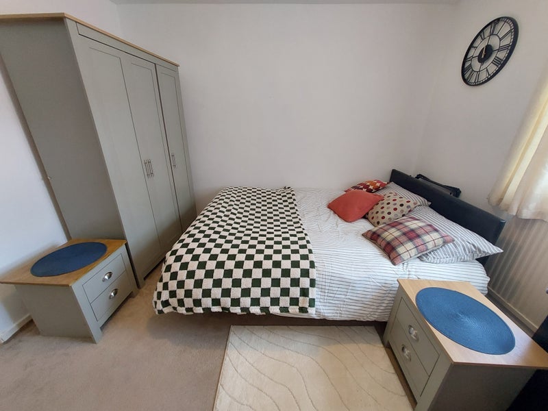 Room Nightingale Lane in Poole