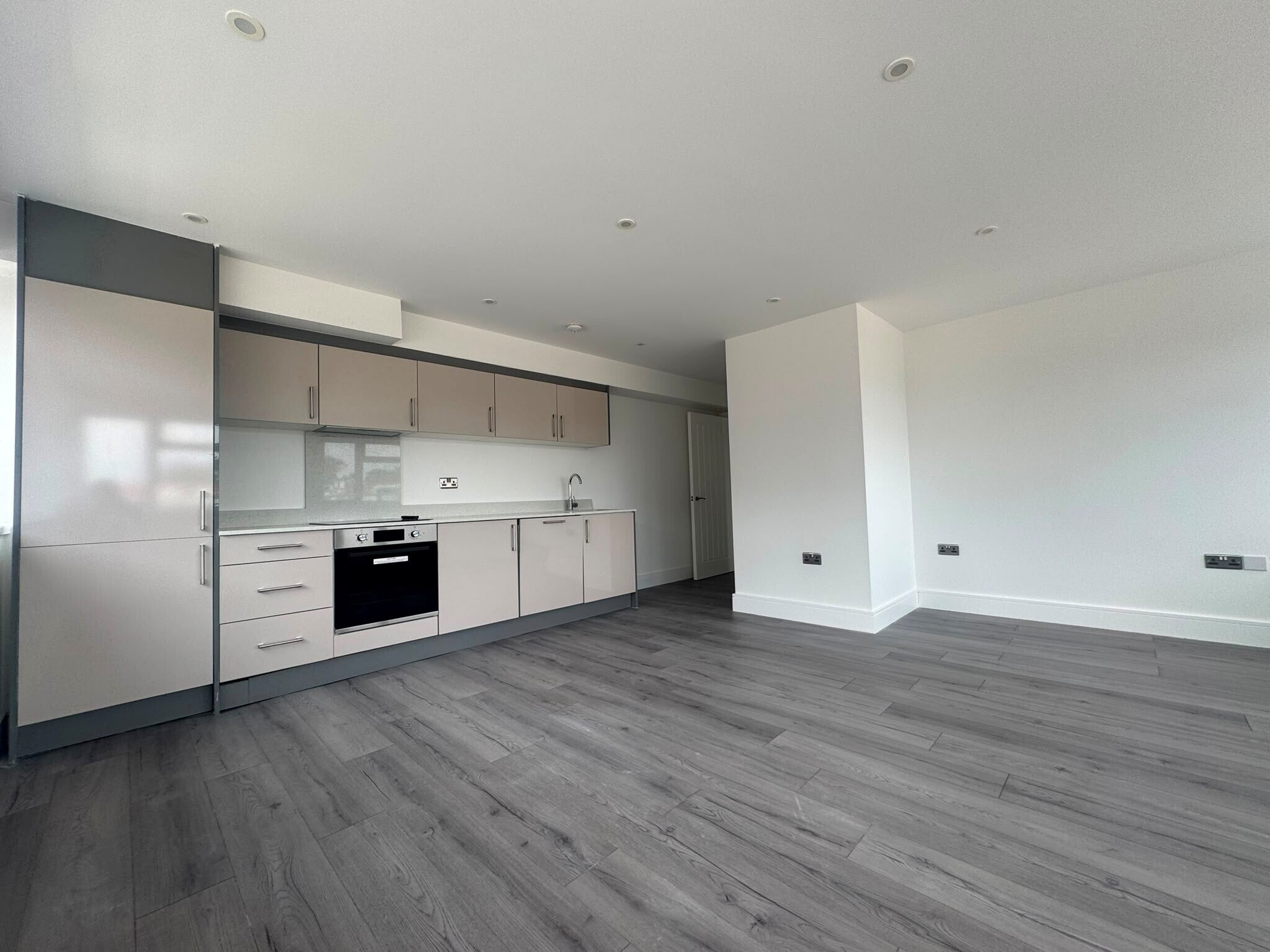 Flat London Road in Swanley