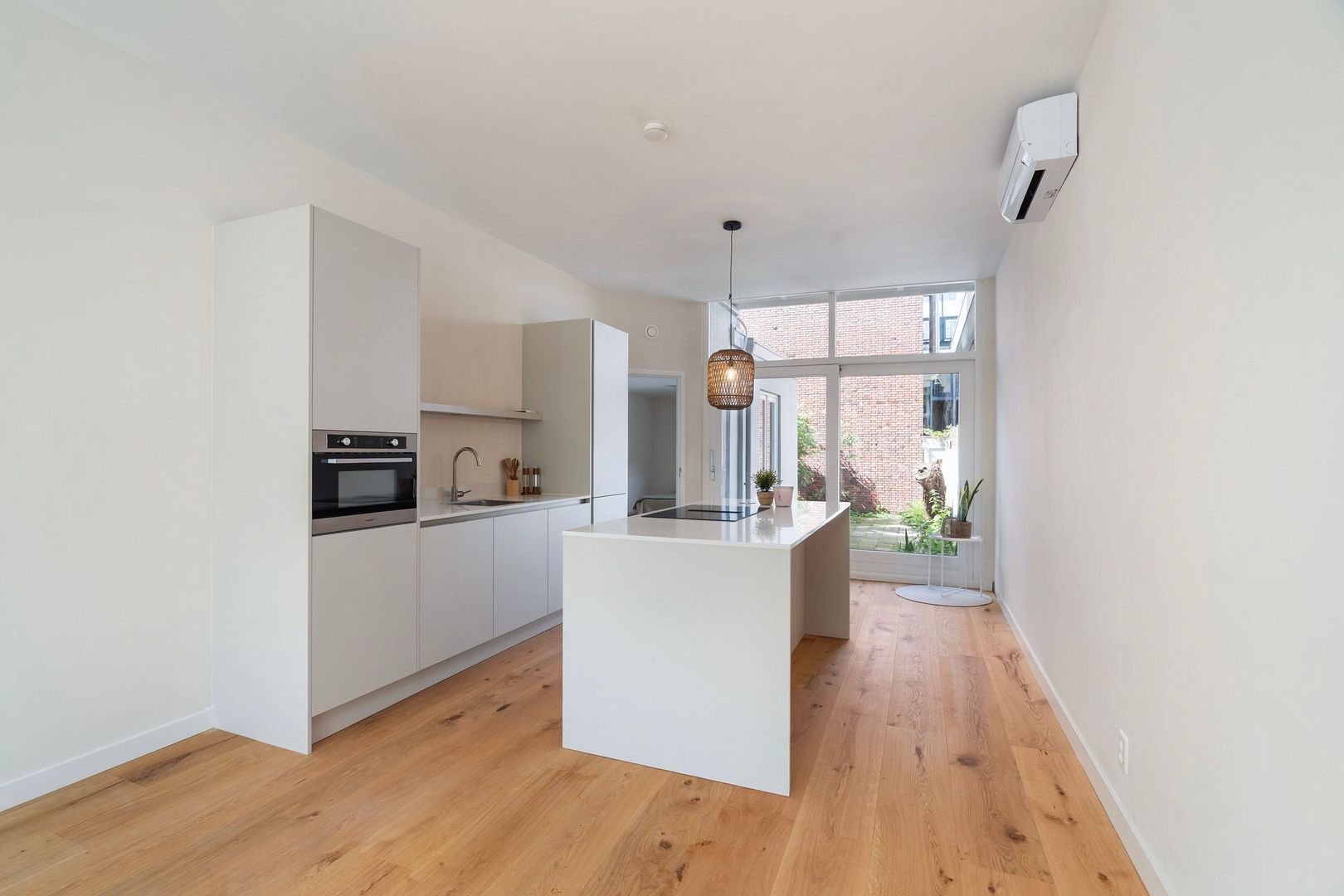 Appartement te koop: Hofwijckplein 80, 'S-Gravenhage
