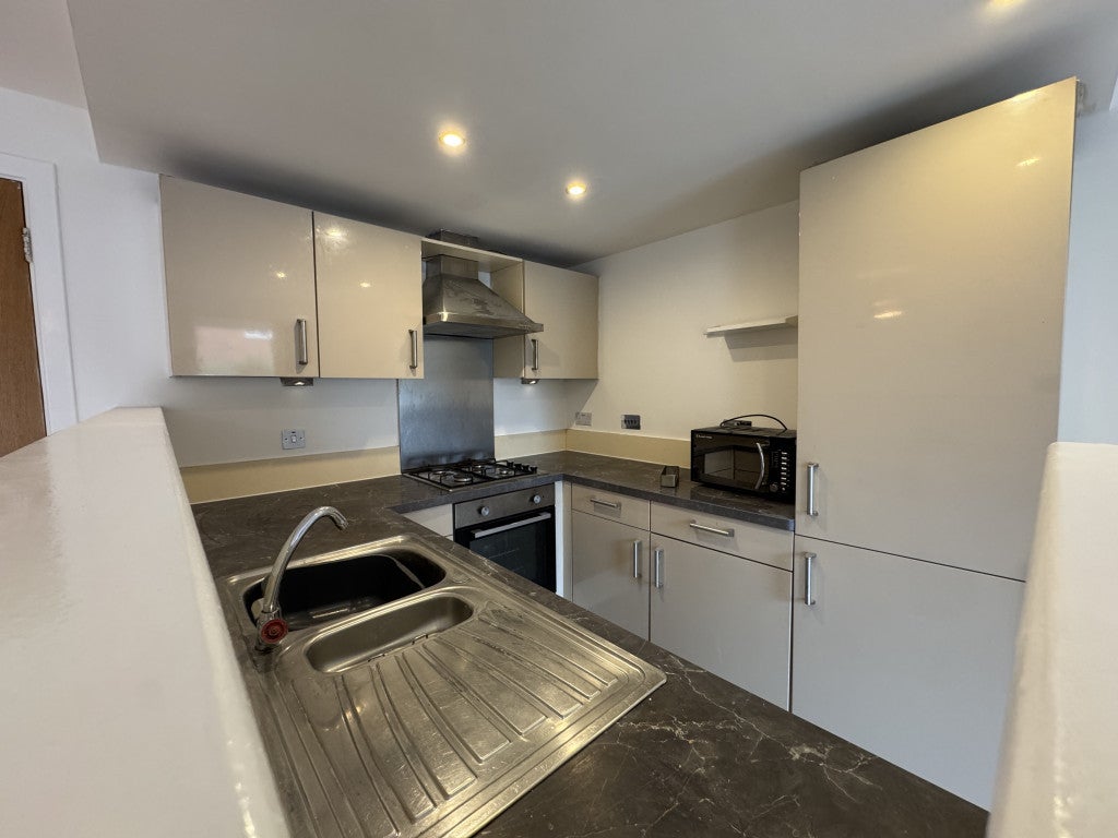 Flat McPhail Street in Glasgow