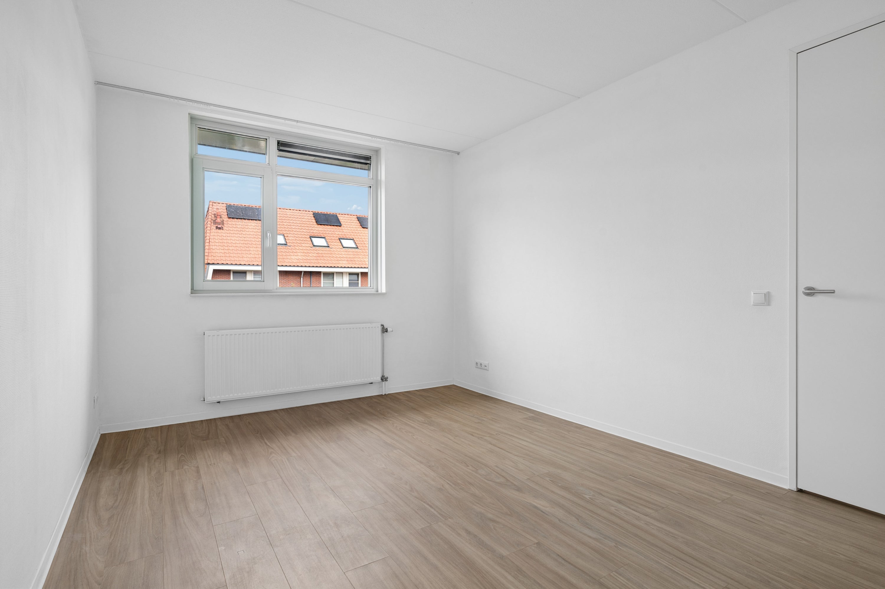 Tussenwoning te koop: Leeuw 7, Elst