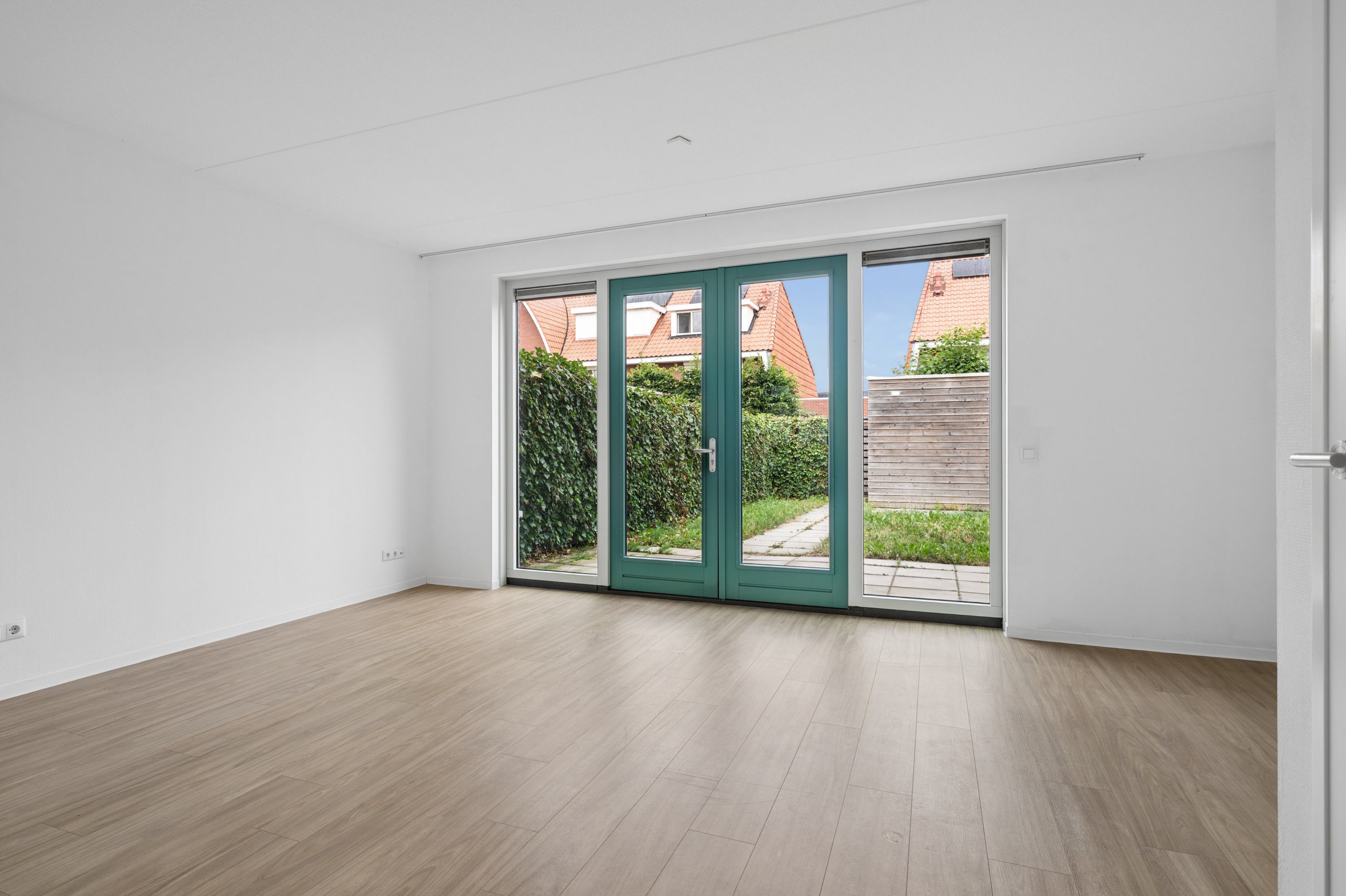 Tussenwoning te koop: Leeuw 7, Elst
