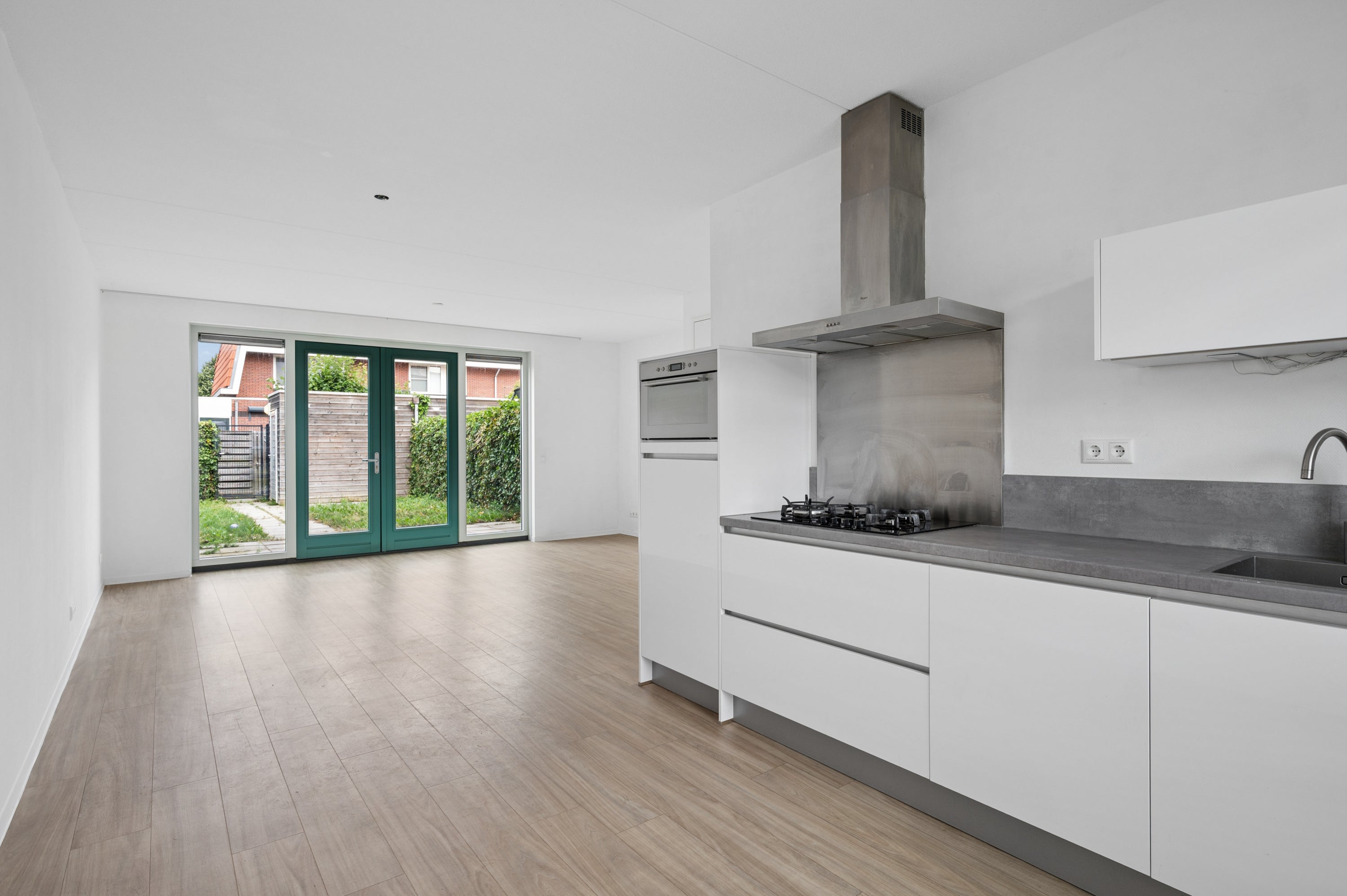 Tussenwoning te koop: Leeuw 7, Elst