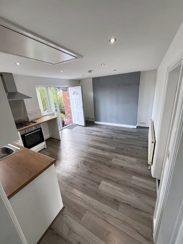Flat Wycliffe Grove in Nottingham