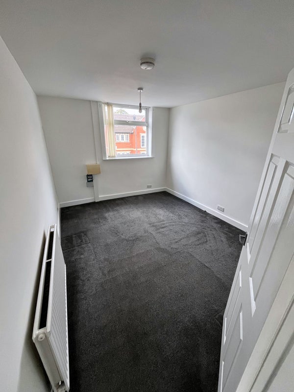 Flat Wycliffe Grove in Nottingham