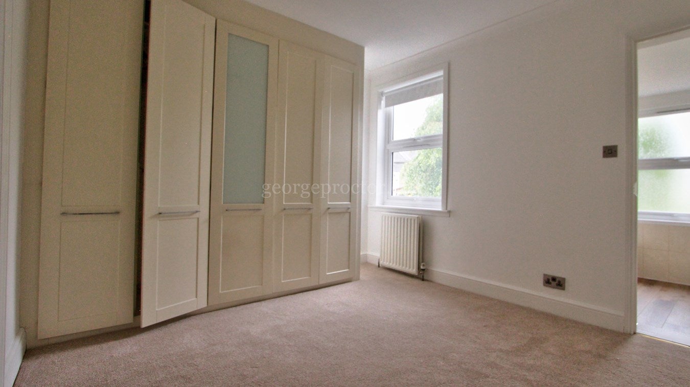 House Cowper Road in Greater London