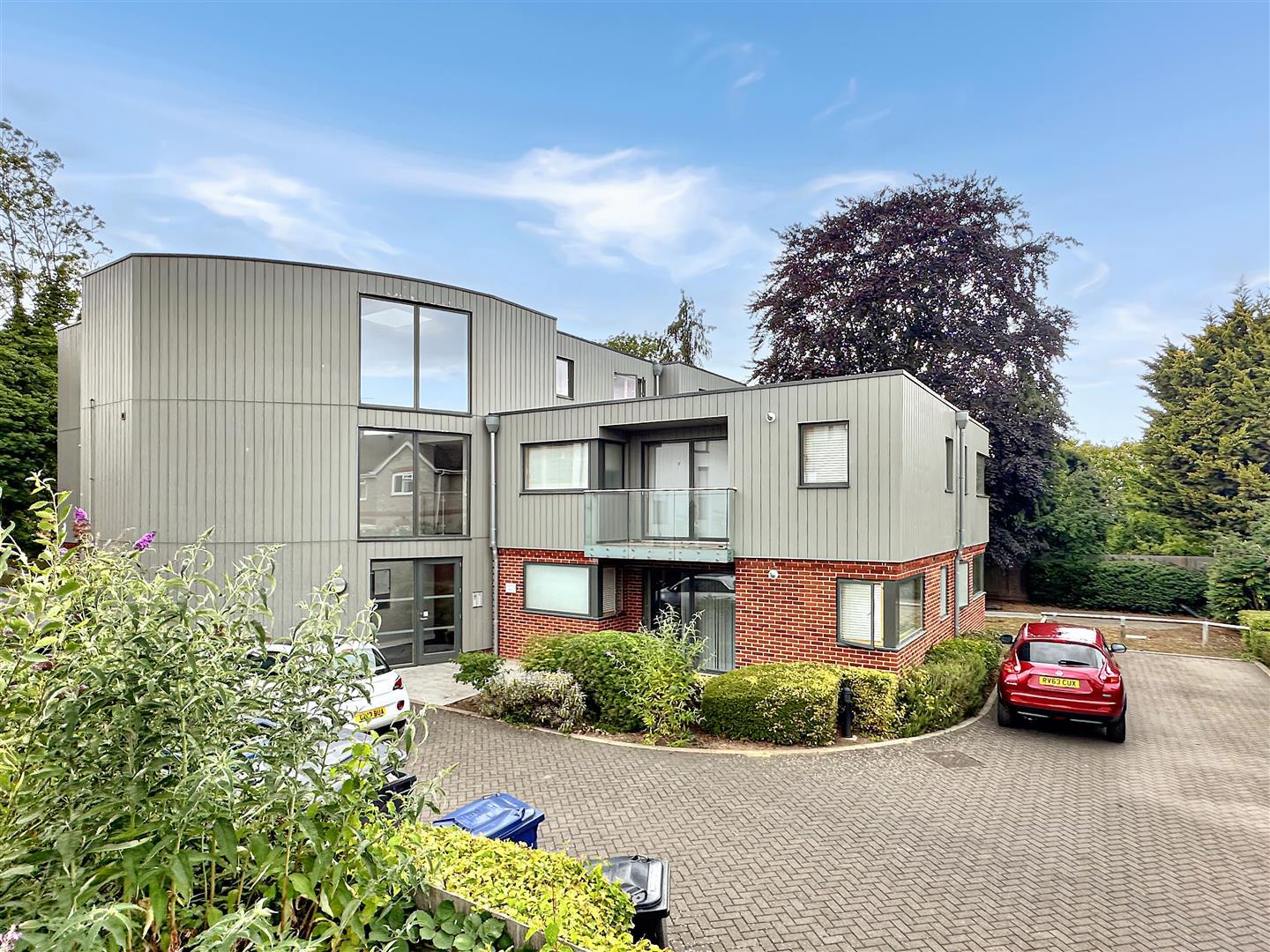 Flat Nursery Walk in Cambridge