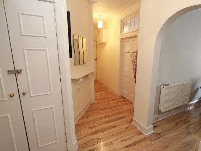 Flat William Street in City of Edinburgh