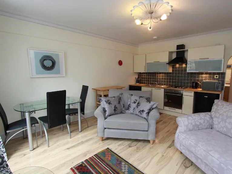 Flat William Street in City of Edinburgh