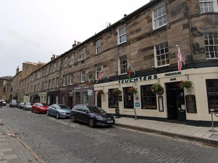 Flat William Street in City of Edinburgh