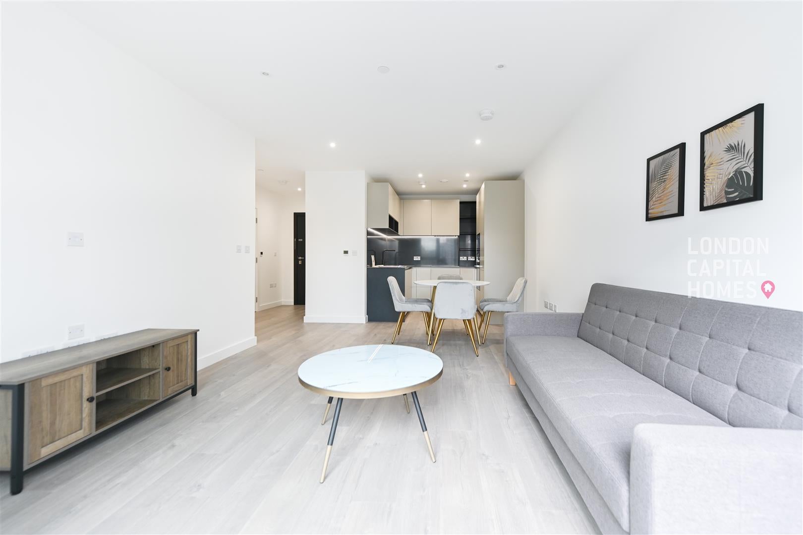 Flat St. Barnabas Street in London