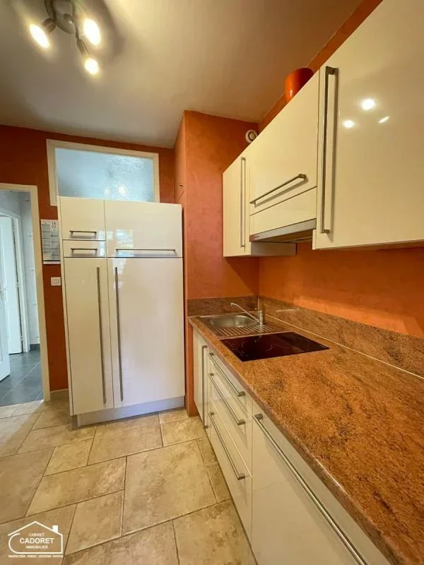 Flat Chemin du Caillou Blanc in Saint-Michel-Chef-Chef