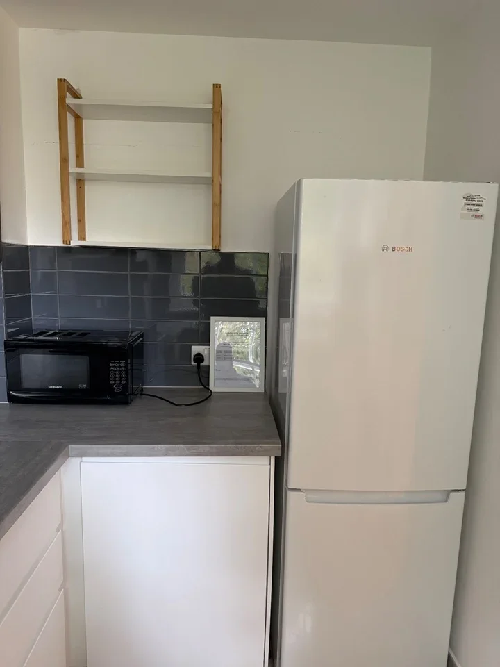 Flat Chepstow Road in City of Westminster