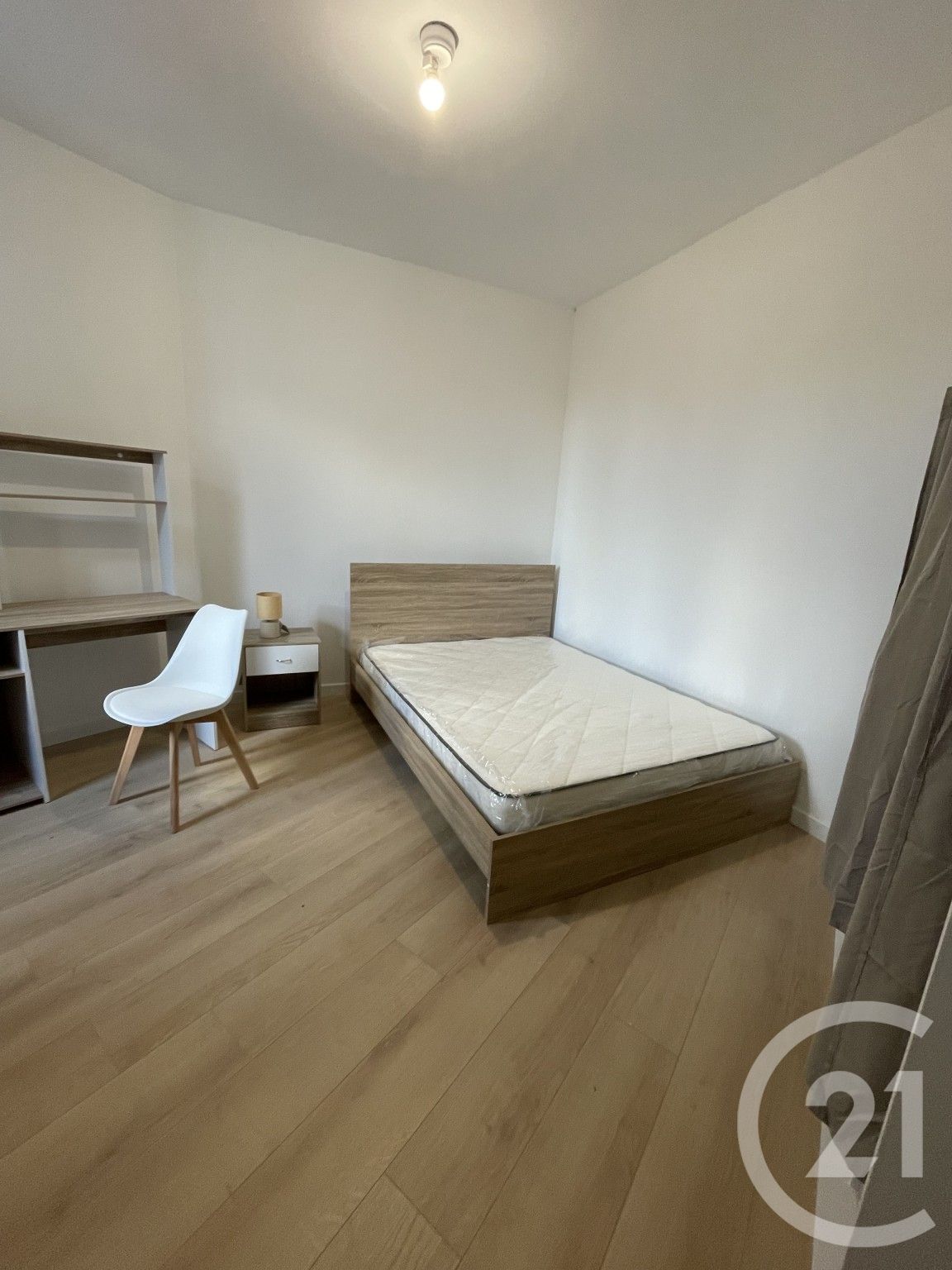 Room Boulevard Victor Hugo in Calais