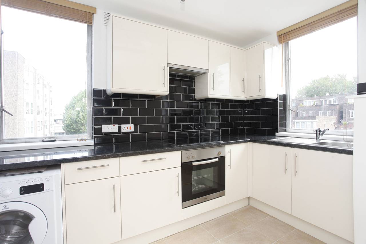 Flat Loudoun Road in City of Westminster