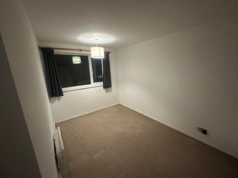 Room Mill Road in Royal Leamington Spa